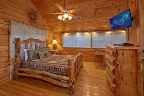 Room - Lazy View Lodge Cabin Rental (Sevierville)