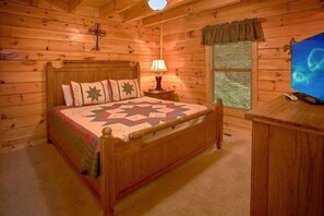 Room - Lucky Logs Lodge Cabin Rental (Pigeon Forge)