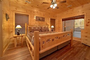 Room - Rushing Waters Cabin Rental (Pigeon Forge)