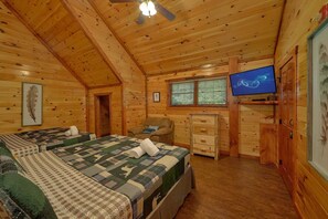 Room - The Big Lebowski Cabin Rental (Pigeon Forge)
