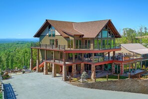 Exterior - KB Lodge Cabin Rental (Gatlinburg)