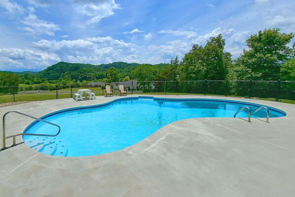 Pool - The Oasis Cabin Rental (Sevierville)
