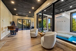 Pool - Ski Mountain Swim Cabin Rental (Gatlinburg)
