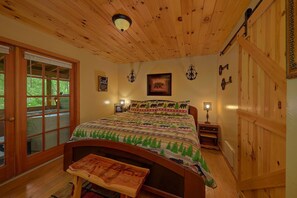 Room - Way to Go Cabin Rental (Wears Valley)