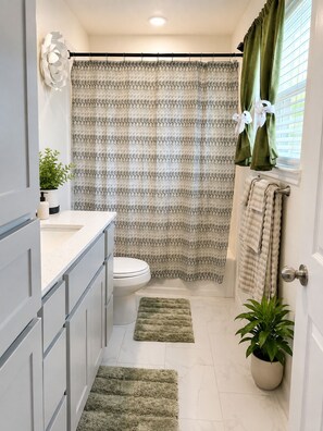 Bathroom - 
The Perfect Getaway: 2BR Luxury Retreat (Harker Heights)