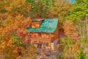 Exterior - Aleska 1 Bedroom Cabin Rental (Wears Valley)