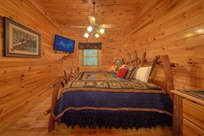Room - Million Dollar View Cabin Rental (Pigeon Forge)