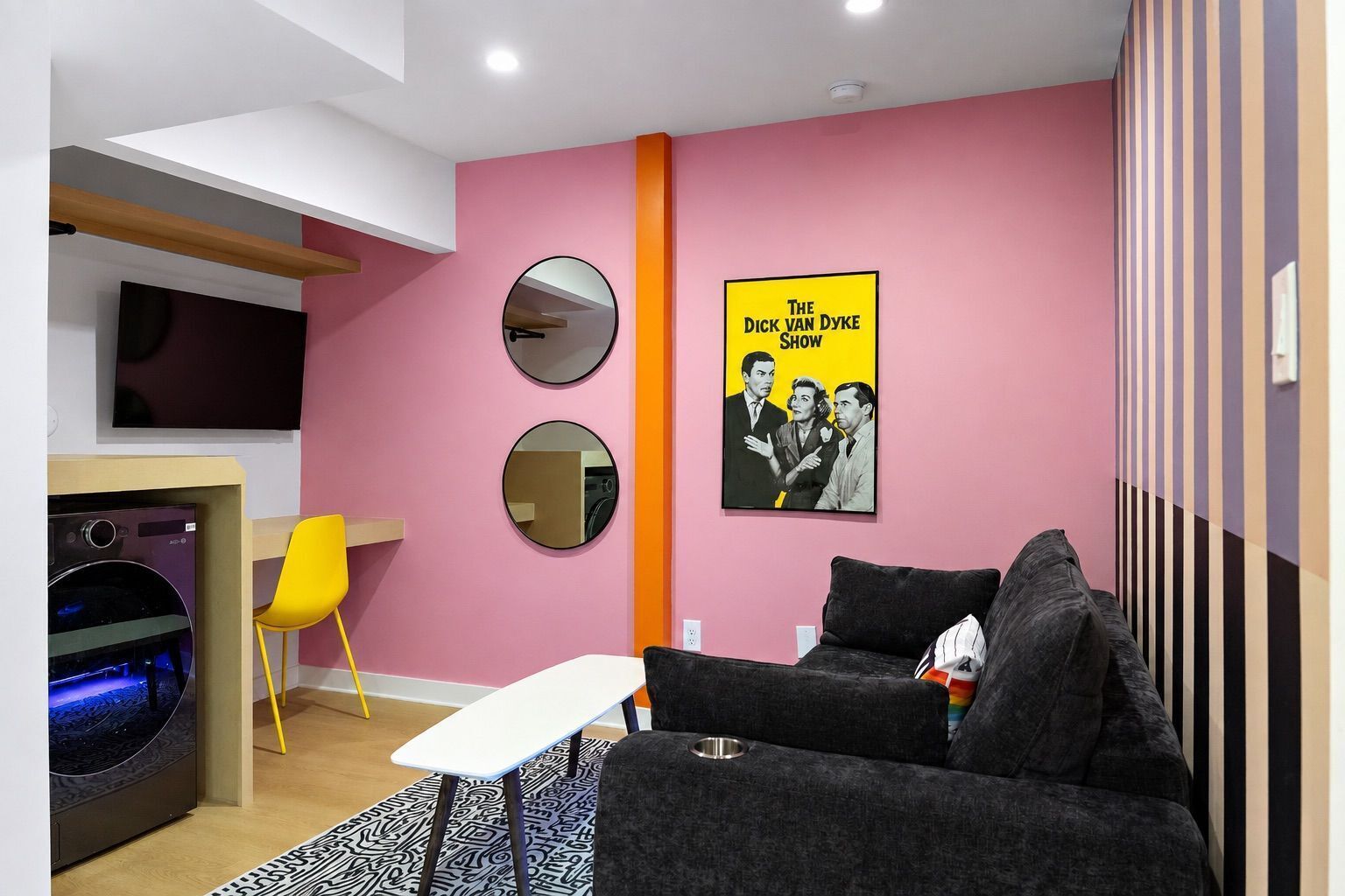 Unit 17 | Living area