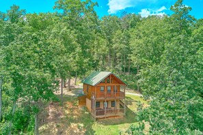 Exterior - Hatcher's Mountain Cabin Rental (Wears Valley)