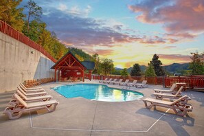 Pool - Valley Vista Cabin Rental (Sevierville)