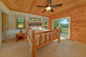 Room - Northern View Lodge Cabin Rental (Sevierville)