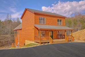 Exterior - Brooks Haven Cabin Rental (Pigeon Forge)