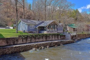 Exterior - Aspen House Vacation Home (Gatlinburg)