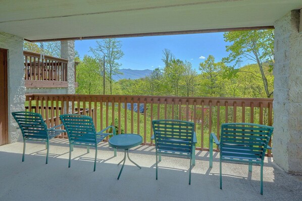 Property grounds - Our Mountain Home Condo Rental (Gatlinburg)