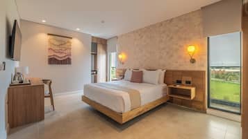 Superior Double Room, City View