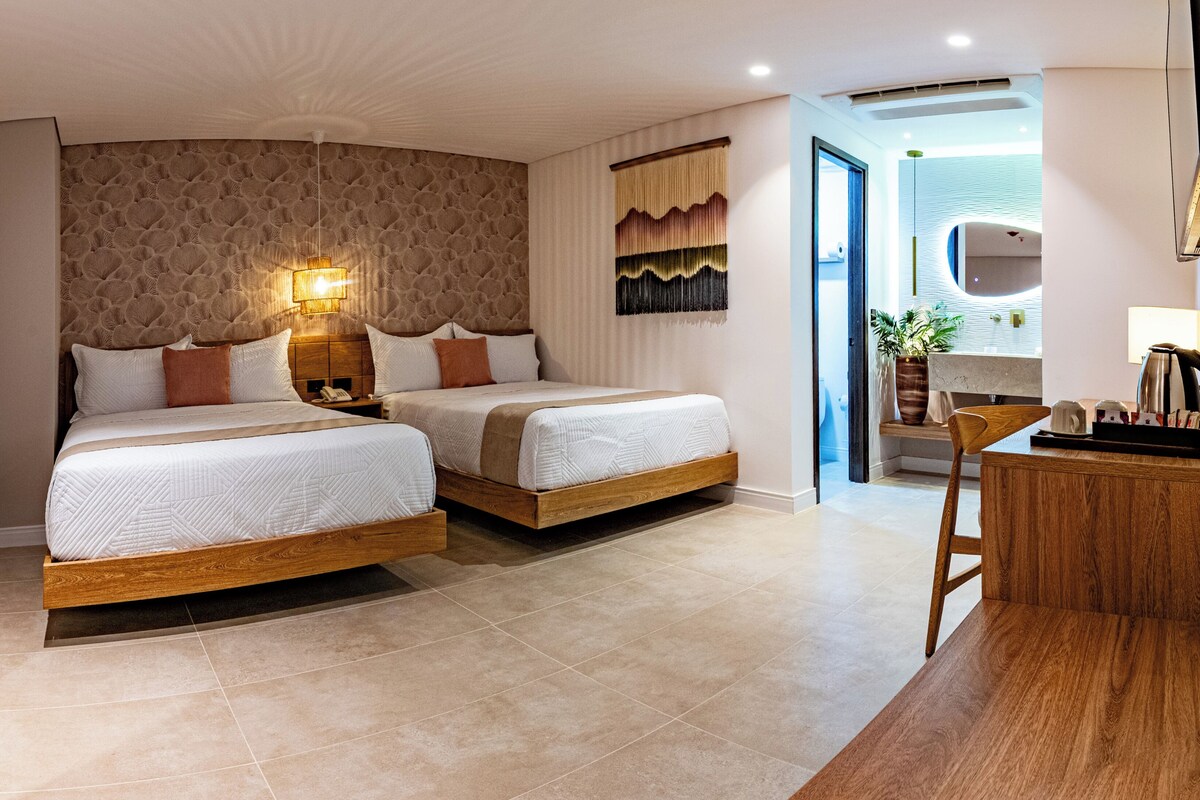 In-room safe, desk, laptop workspace, free WiFi