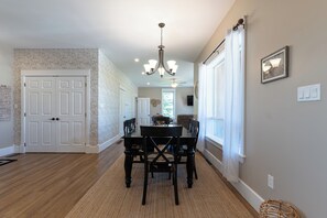 Dining - Large Farmhouse (15 mins to beach) with lots of privacy and room to roam! (Central Huron)