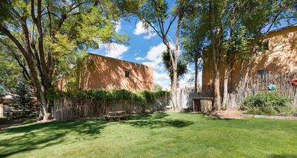 #1 Poppy Studio @ Taos Lodging - Hot Tub+ A/C