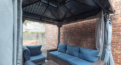 Spacious 4BR Jersey City Stay Near NYC