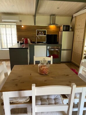 Dining - Le Chalet rouge à Pissos (Pissos)