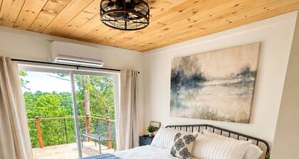 NEW: Bring the Whole Crew - 2 Private Units Near Beaver Lake - Sleeps 9