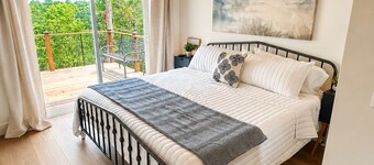 NEW: Bring the Whole Crew - 2 Private Units Near Beaver Lake - Sleeps 9