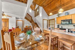 Dining - Resort Cabin right on the Waterfront - Pets too! (Branson West)