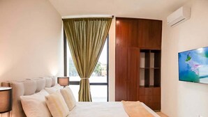 Unclassified image, 3 of 33, button - Private Pool Near Centro, Montejo & Zoo | 2BR (Mérida)