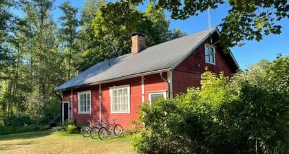 Serene 3-bedroom cottage in charming Loviisa awaits you