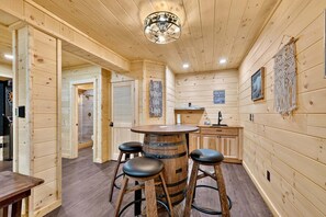 Dining - The Goathouse - Pet Friendly, Hot Tub, Creekside Firepit + Game Room! (Ellijay)