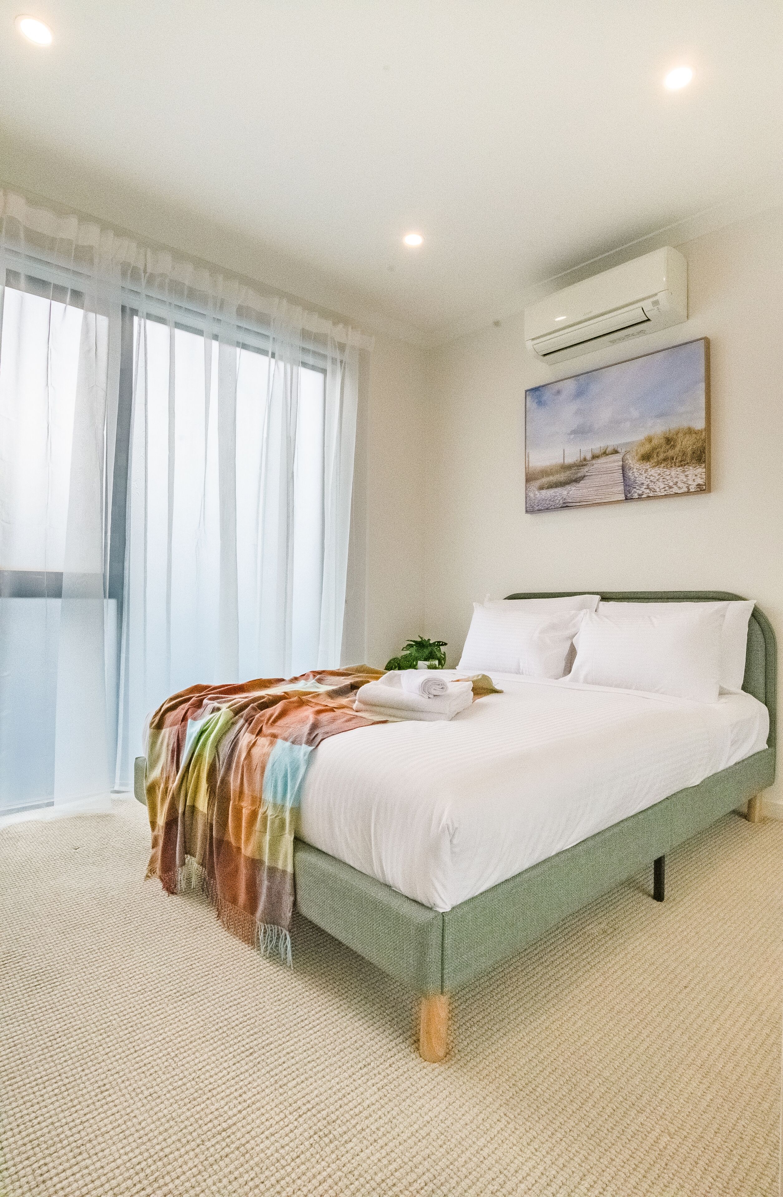 3 bedrooms, Internet