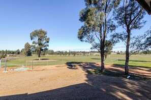 Unclassified image, 4 of 32, button - Ned's Hideout, Private Cabins Near Dubbo (Dubbo)