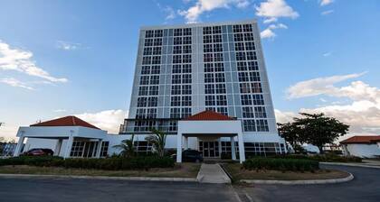 Modern 2BR 2BA Oasis in Portmore • Smart TV • AC • Free Parking
