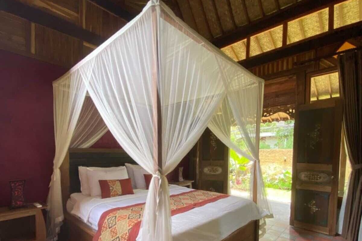 Standard Villa