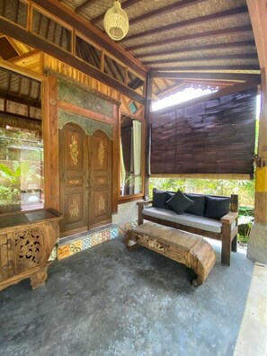 Biệt thự Tiêu chuẩn | Hiên