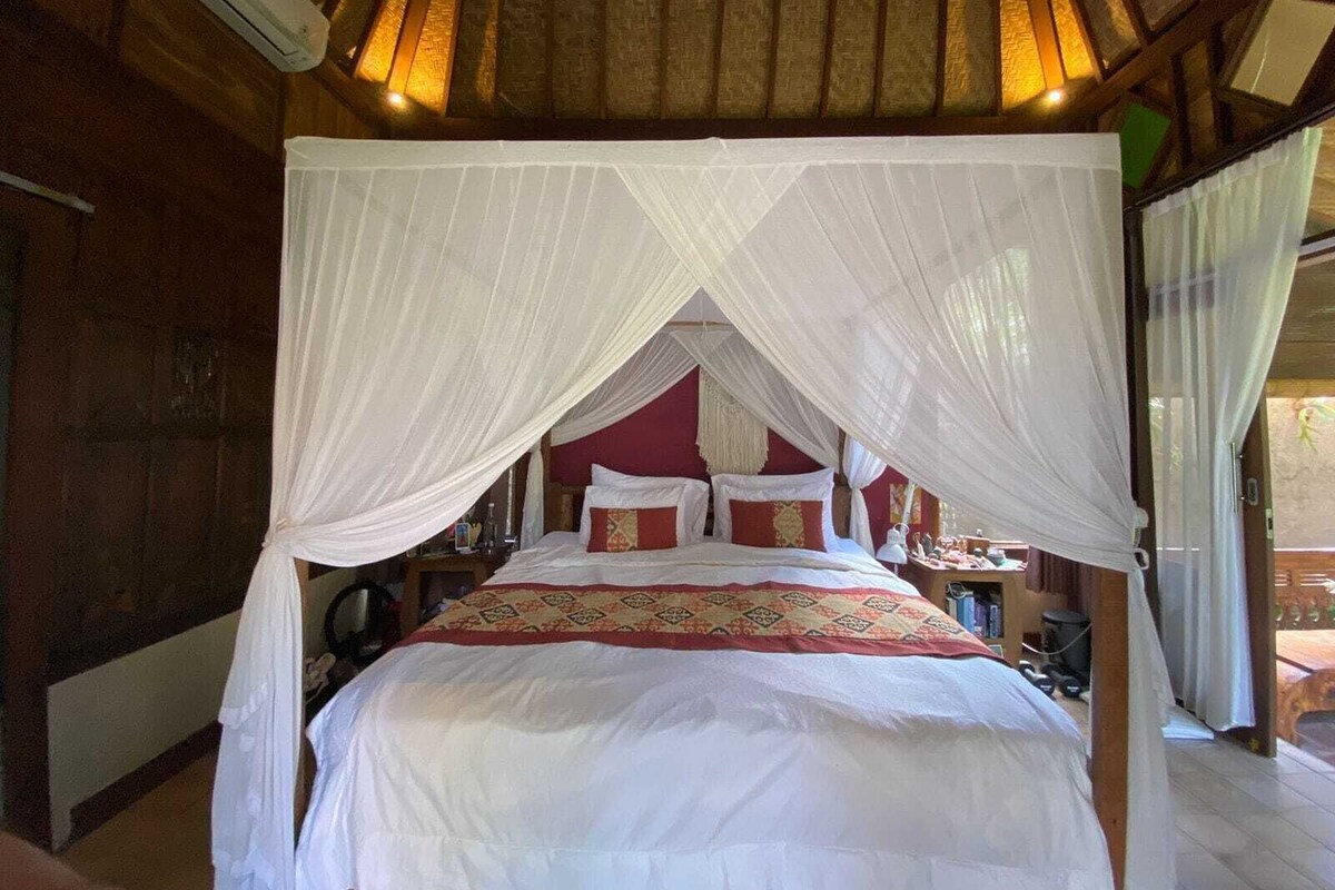 Standard Villa