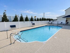 Pool - Pool • Bike Trail • Minutes to Lewes Beach (Lewes)