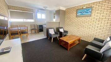 Family Apartment, Non Smoking, Balcony | Iron/ironing board, WiFi (free), bed sheets