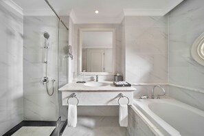 Unclassified image, 3 of 7, button - Marriott Hòn Tre-Fivestar Travel (Nha Trang)