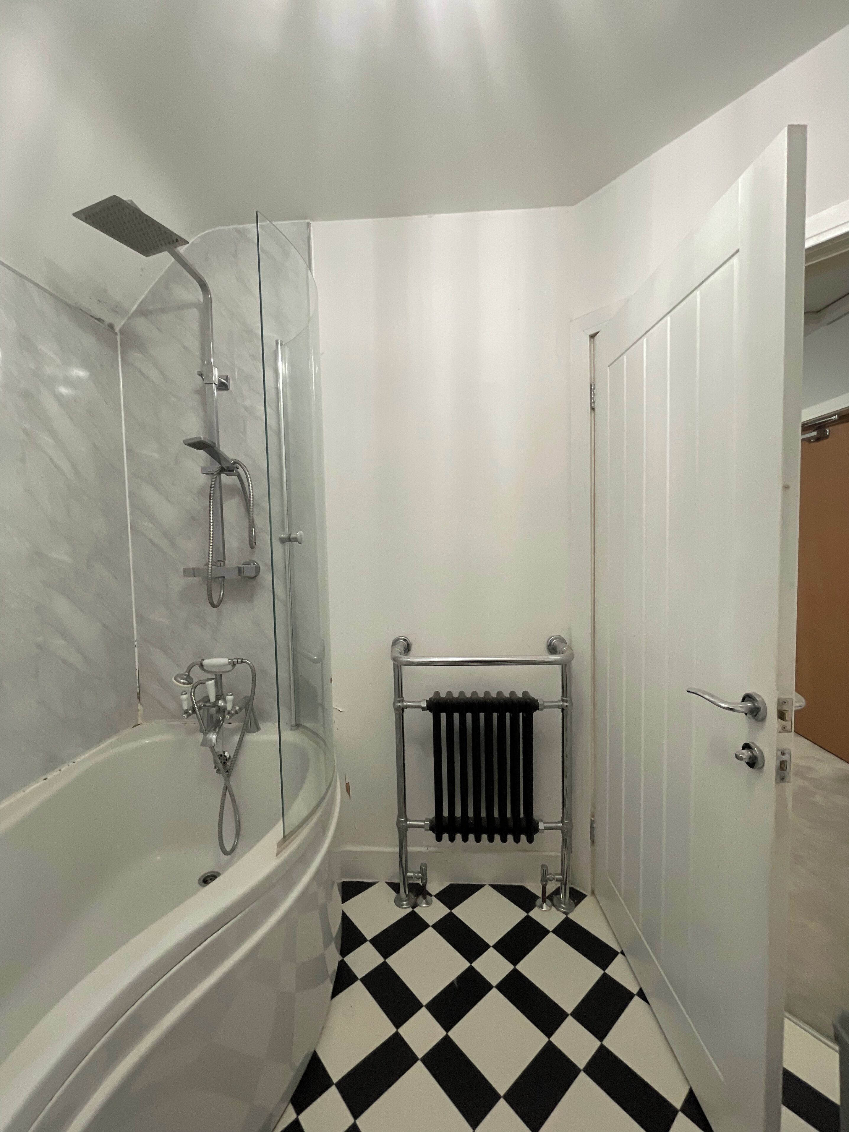 Shower, towels
