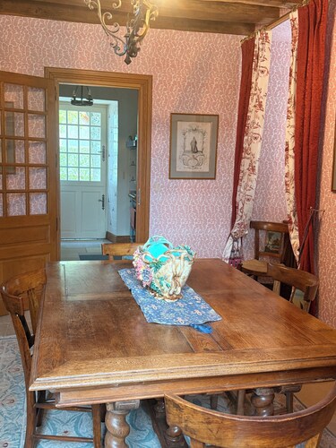 3 bedrooms in the Château de la Brosse, Indre, 17th century
