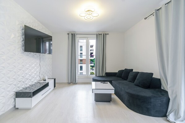 Living area - Harmony Park Inviting Apartment (Chorzów)