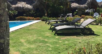 3-bedroom cabin in tranquil Las Terrenas with AC