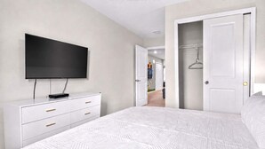5 Schlafzimmer, Bügeleisen/Bügelbrett, WLAN, Bettwäsche