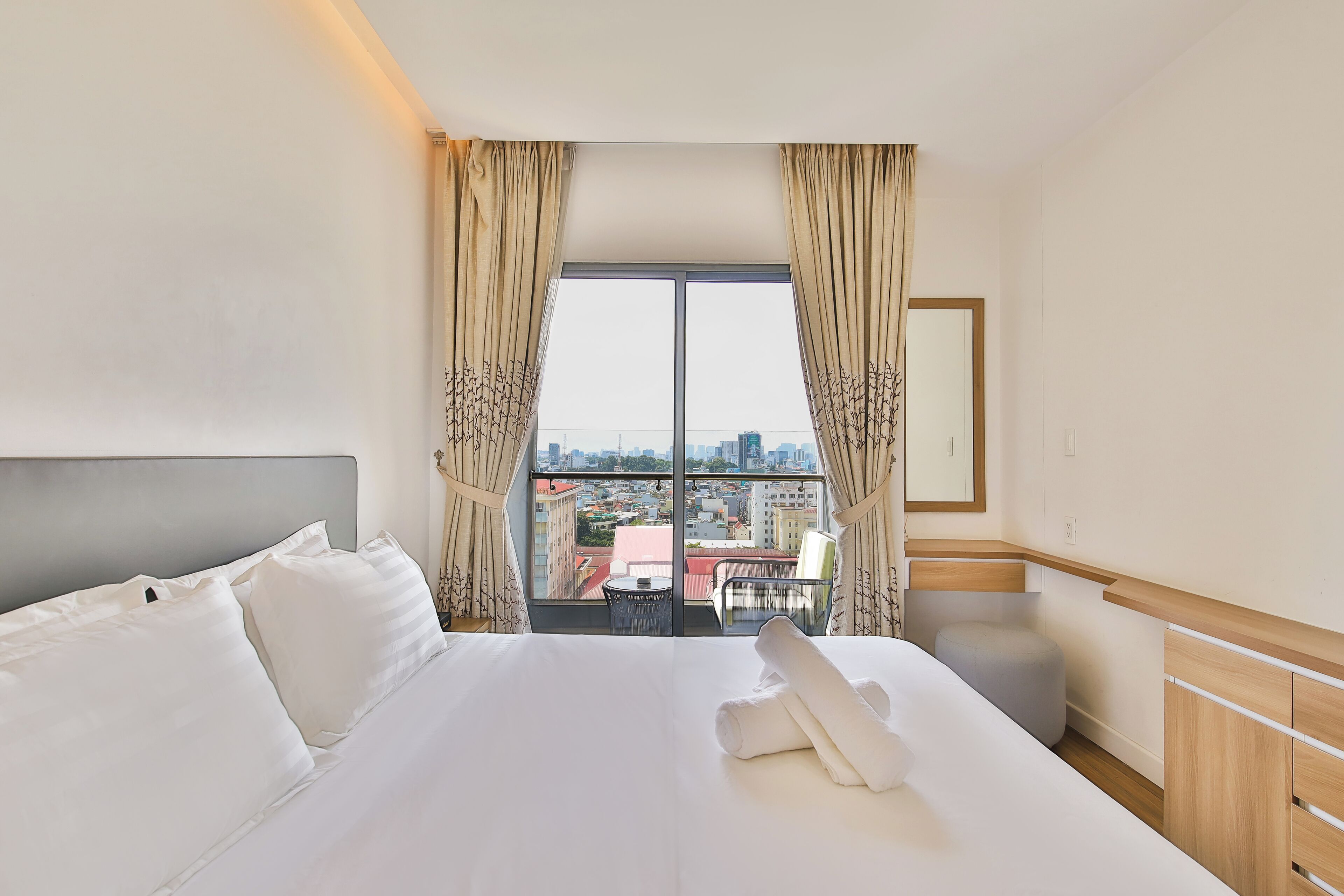 Căn hộ Superior, ban công, quang cảnh thành phố | Truy cập Internet không dây miễn phí 