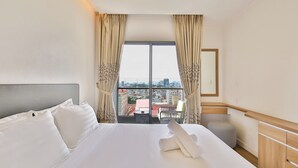 Superior-Apartment, Balkon, Stadtblick