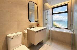 Suite, Balkon, Meerblick | Badezimmer