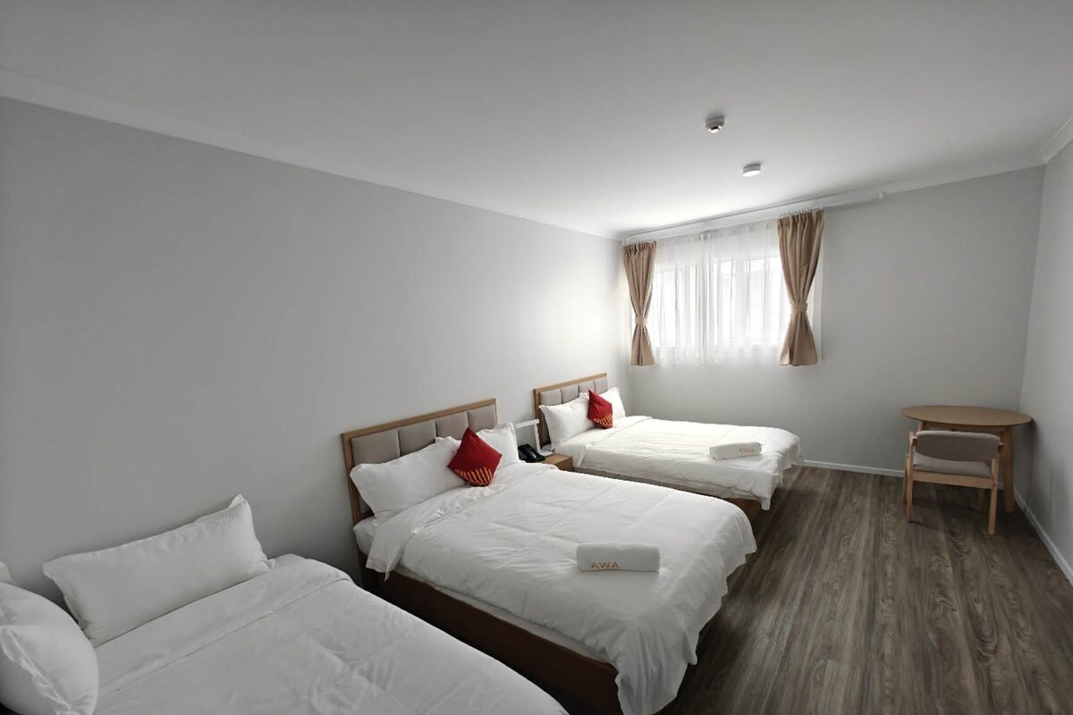 Deluxe Triple Room