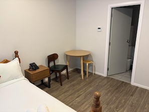 Unclassified image, 5 of 12, button - Quality Hotel Rooms with 1 to 4 Beds (Rotorua)