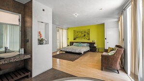 Deluxe House, Garden View - Oasis in Downtown Tequis Pool & 5 Rooms (Tequisquiapan)